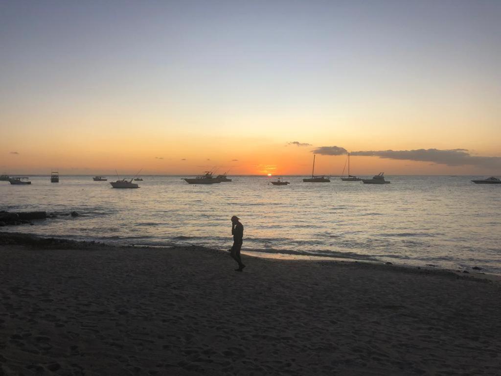 Ferienwohnung Troux Aux Biches Le Cerisier A2 Mauritius Exterior foto