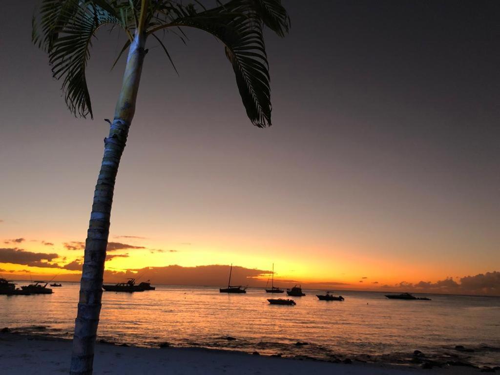 Ferienwohnung Troux Aux Biches Le Cerisier A2 Mauritius Exterior foto